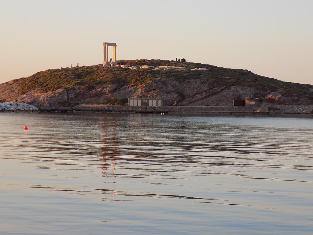 My Home In Naxos Naxos City Bilik gambar